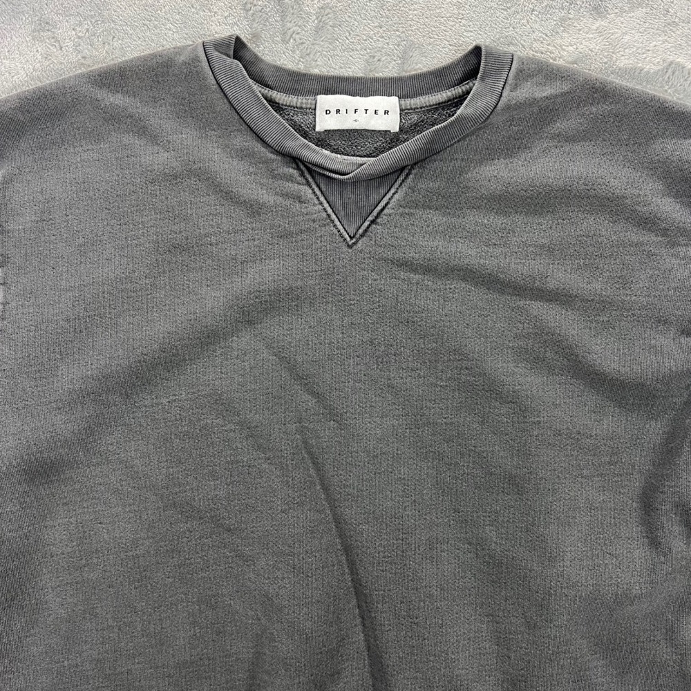 DRIFTER Sweatshirt Adult Small Charcoal Cropped Distressed Made‎ USA Los Angeles